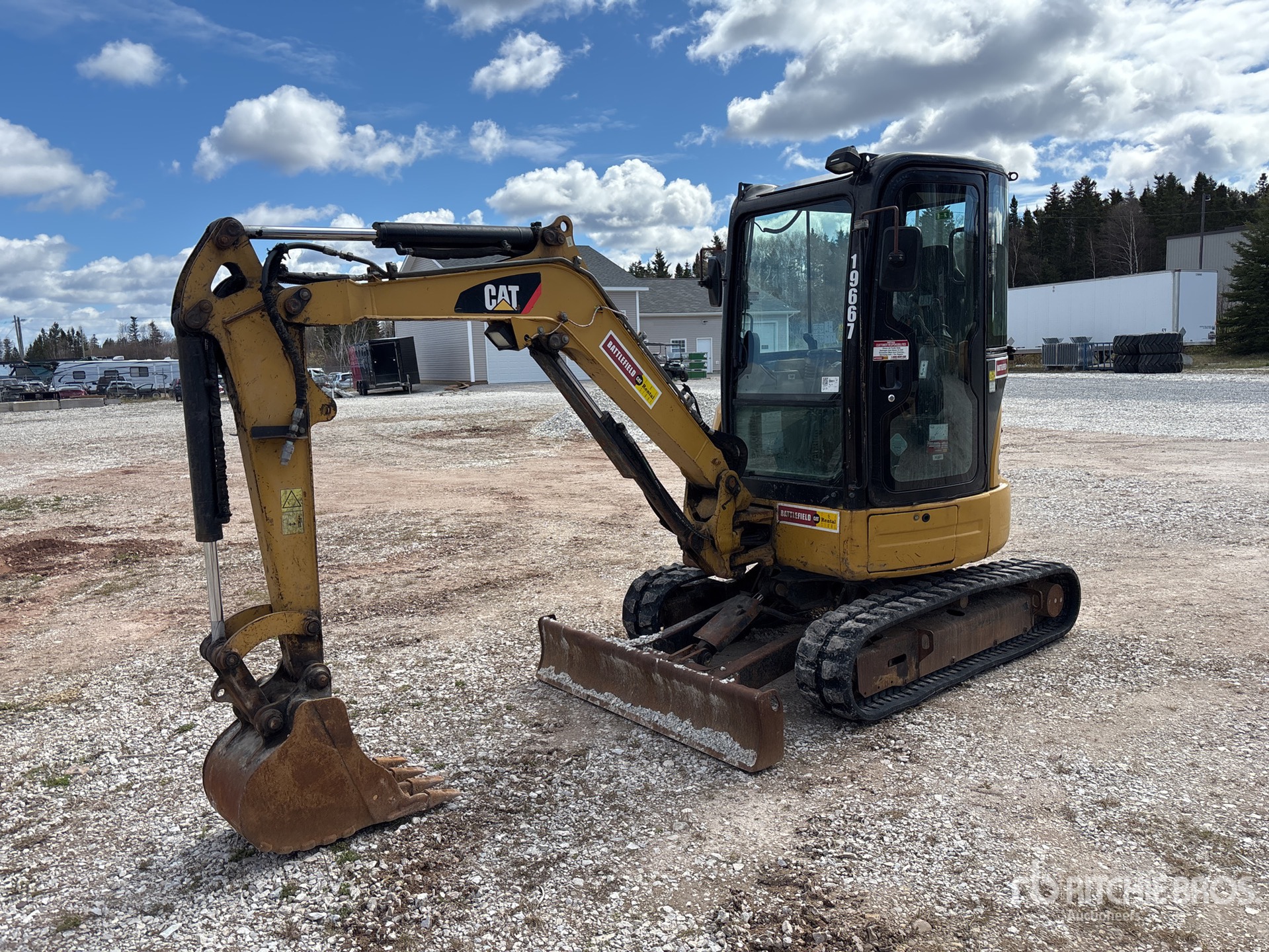 Photo of a 2015 Caterpillar 303E CR