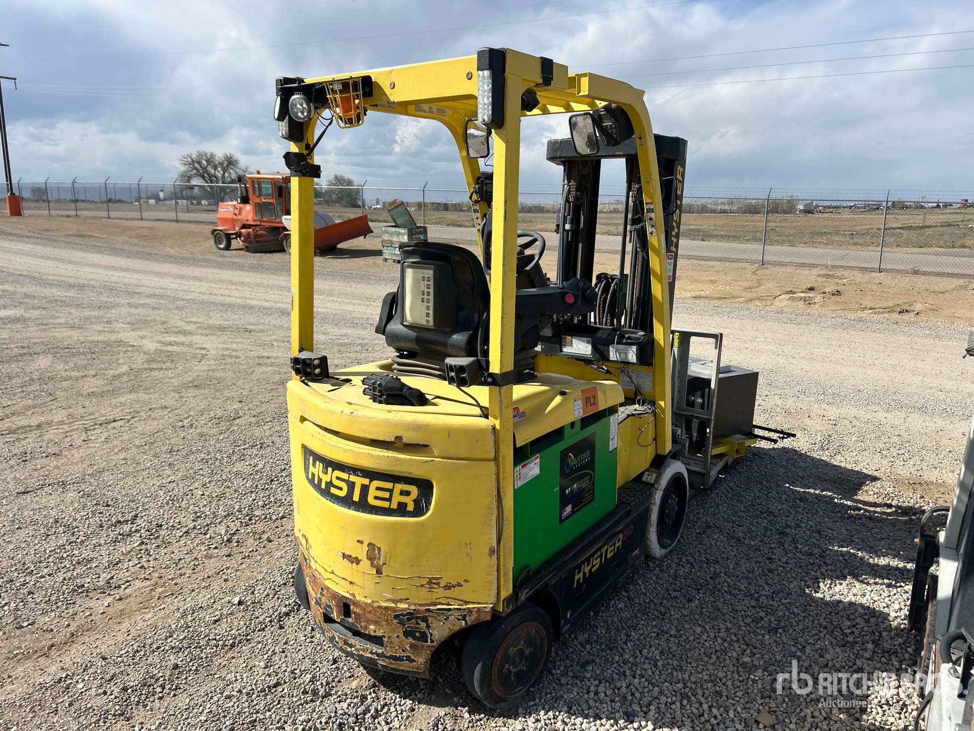 Aspect général with Image, coin arrière droit