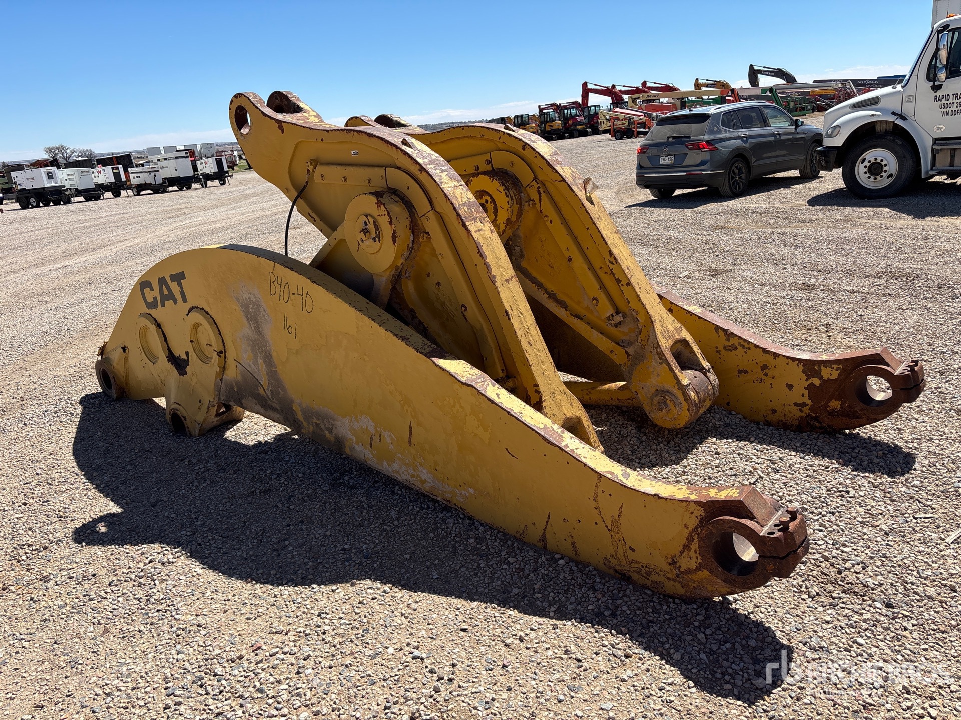 Aspect général with Image, coin arrière droit