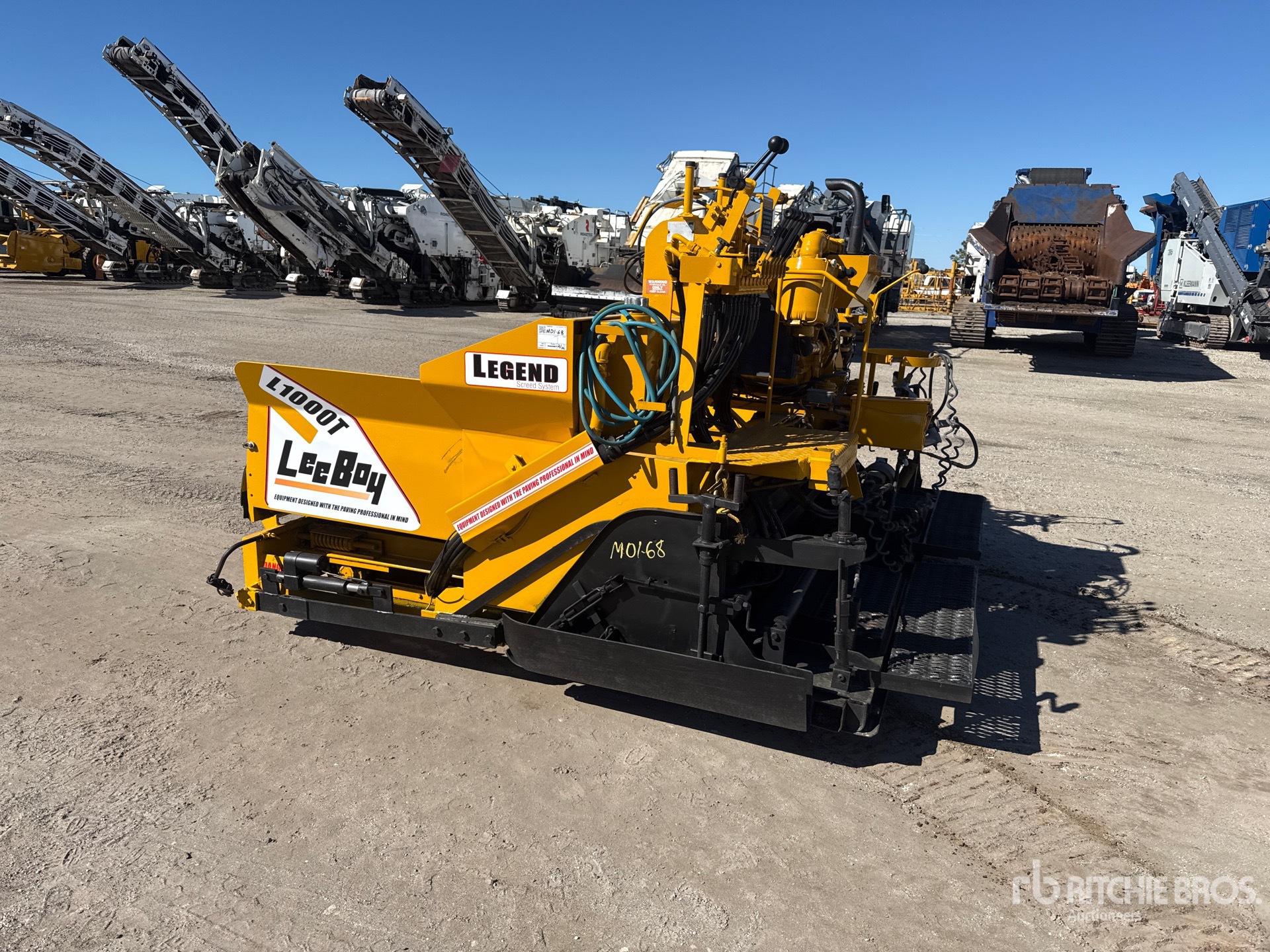 Aspect général with Image, coin arrière gauche