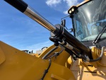 Hydraulics with Bucket Tilt Cylinders