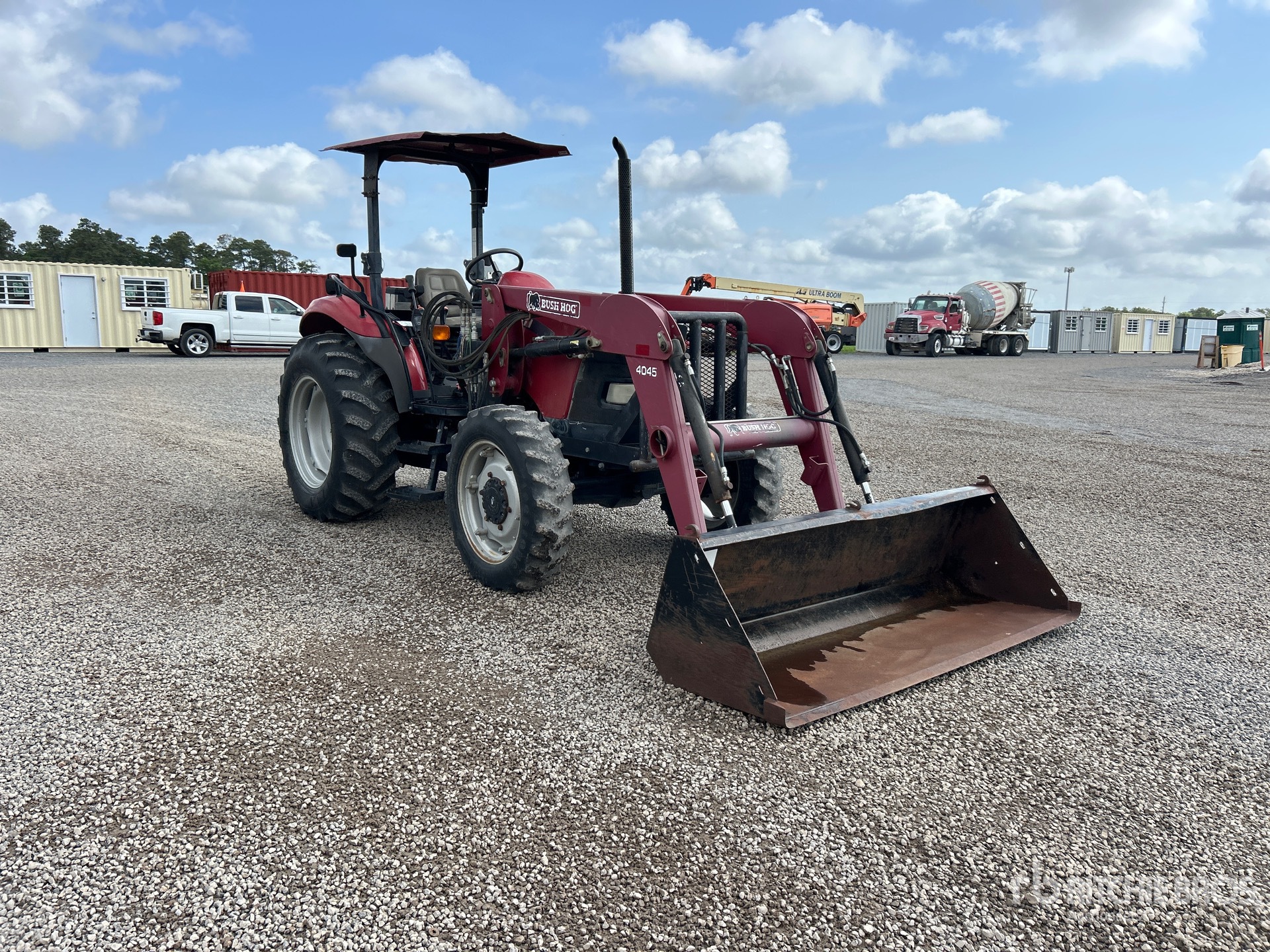 General Appearance with Picture, Right Front Corner