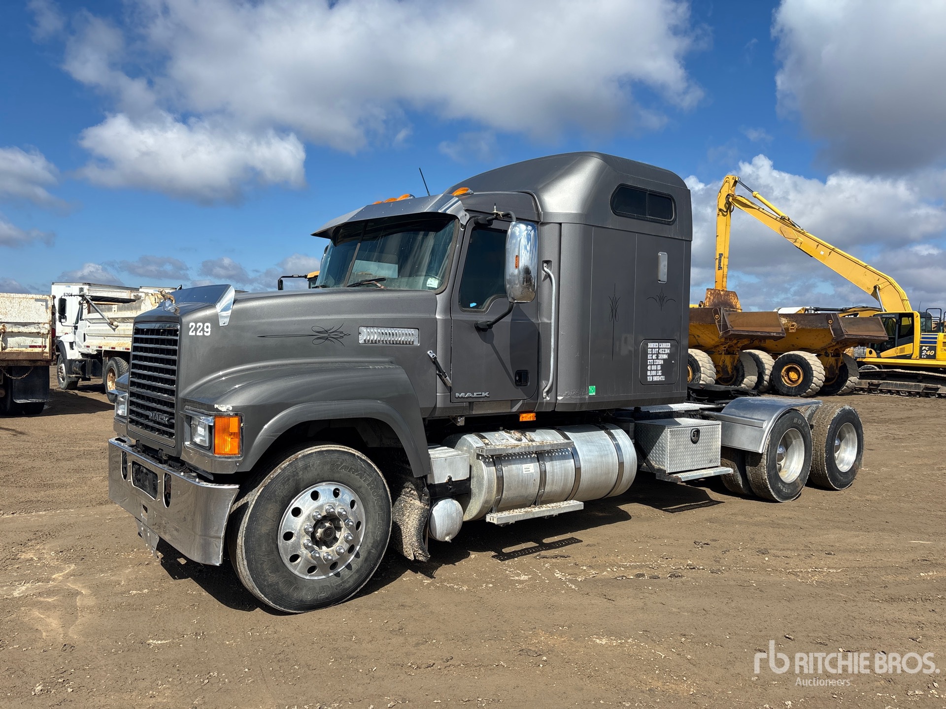 General Appearance with Imagen: esquina delantera izquierda