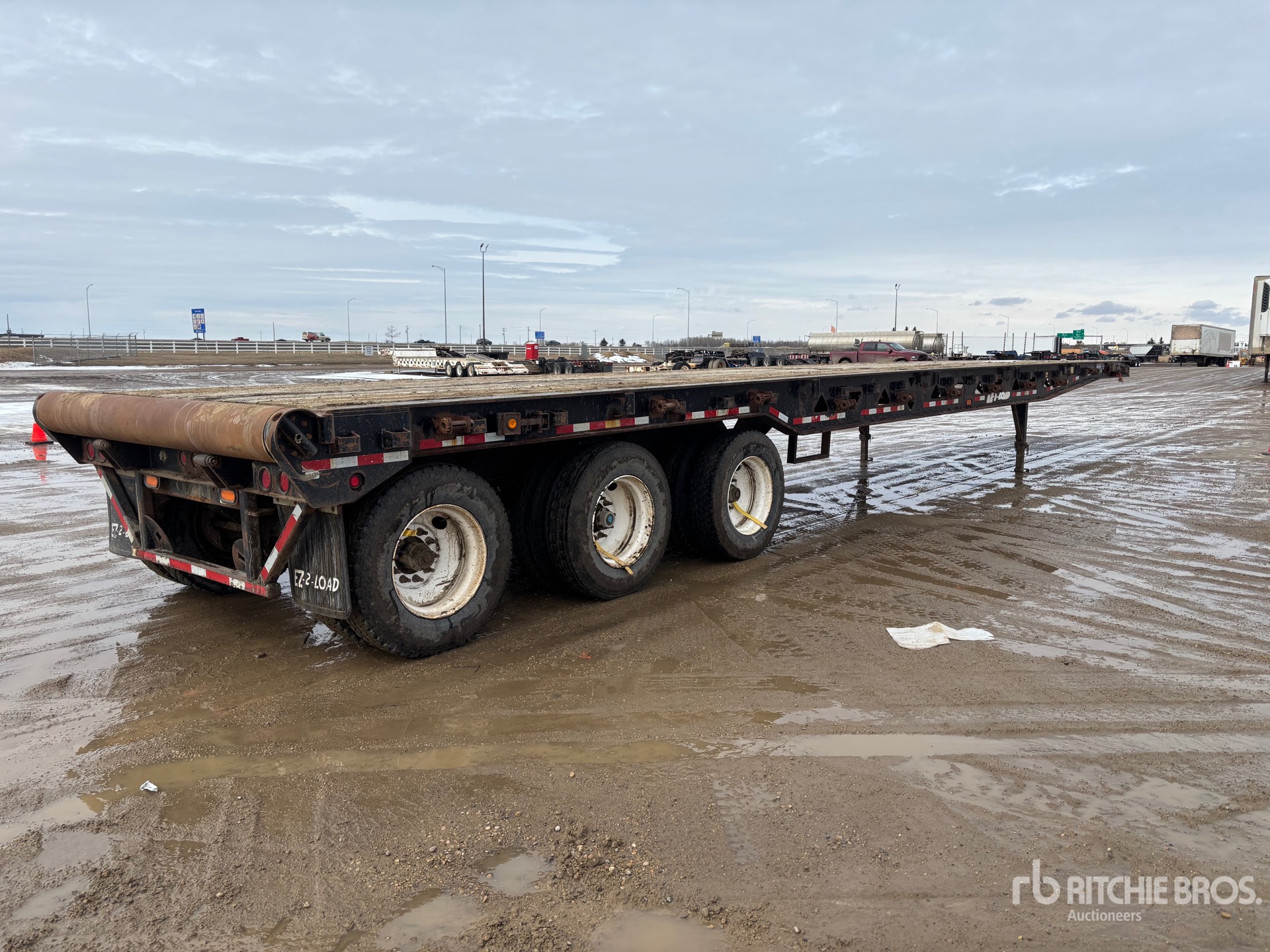 General Appearance with Imagen: esquina trasera derecha