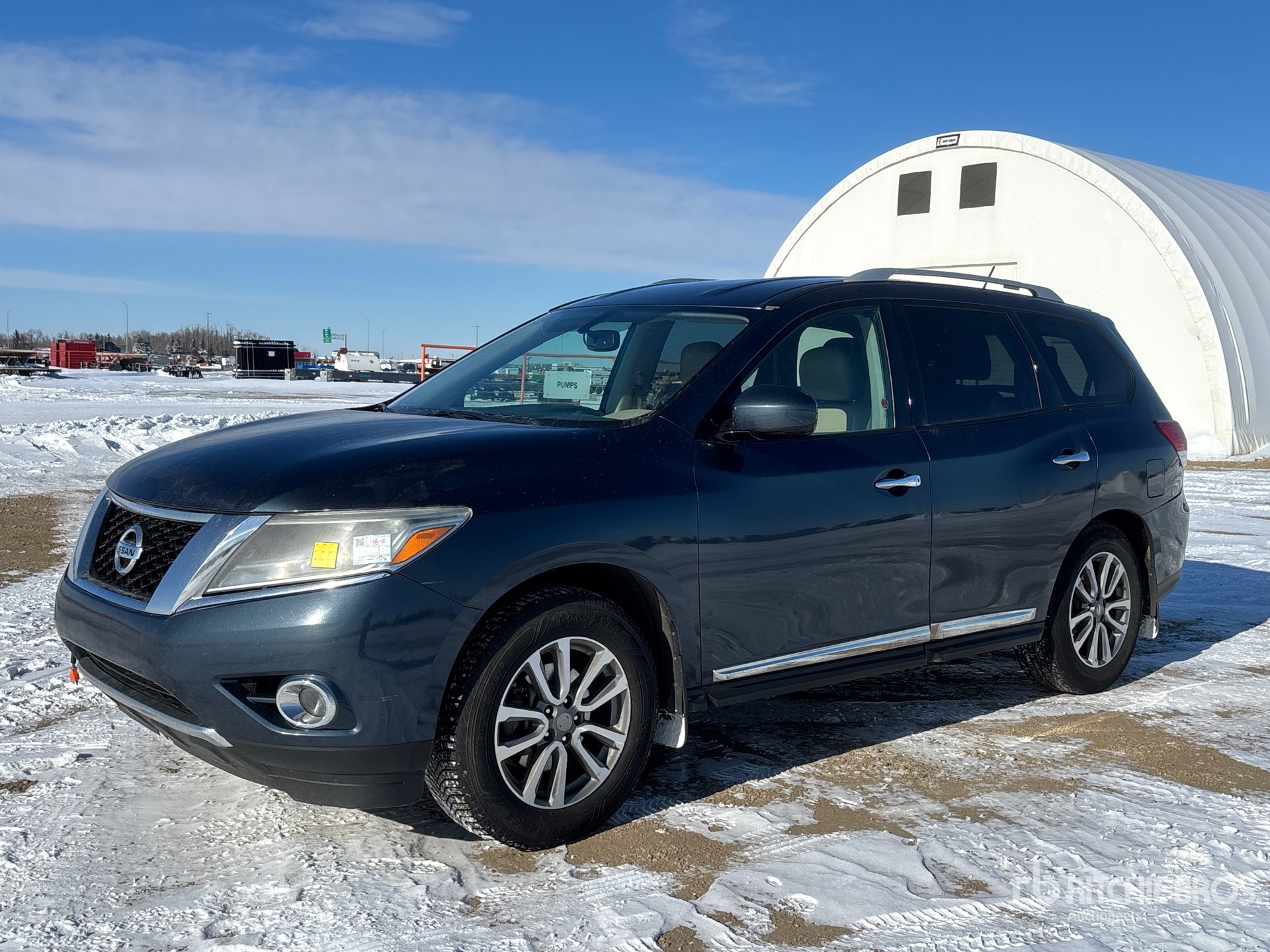 General Appearance with Imagen: esquina delantera izquierda