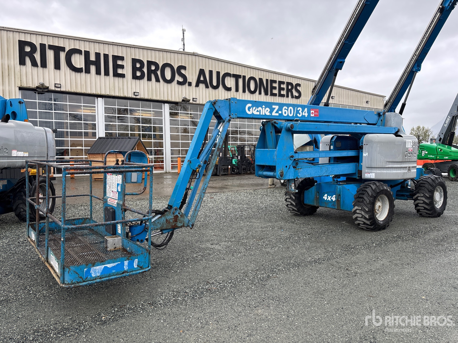 General Appearance with Picture, Left Front Corner