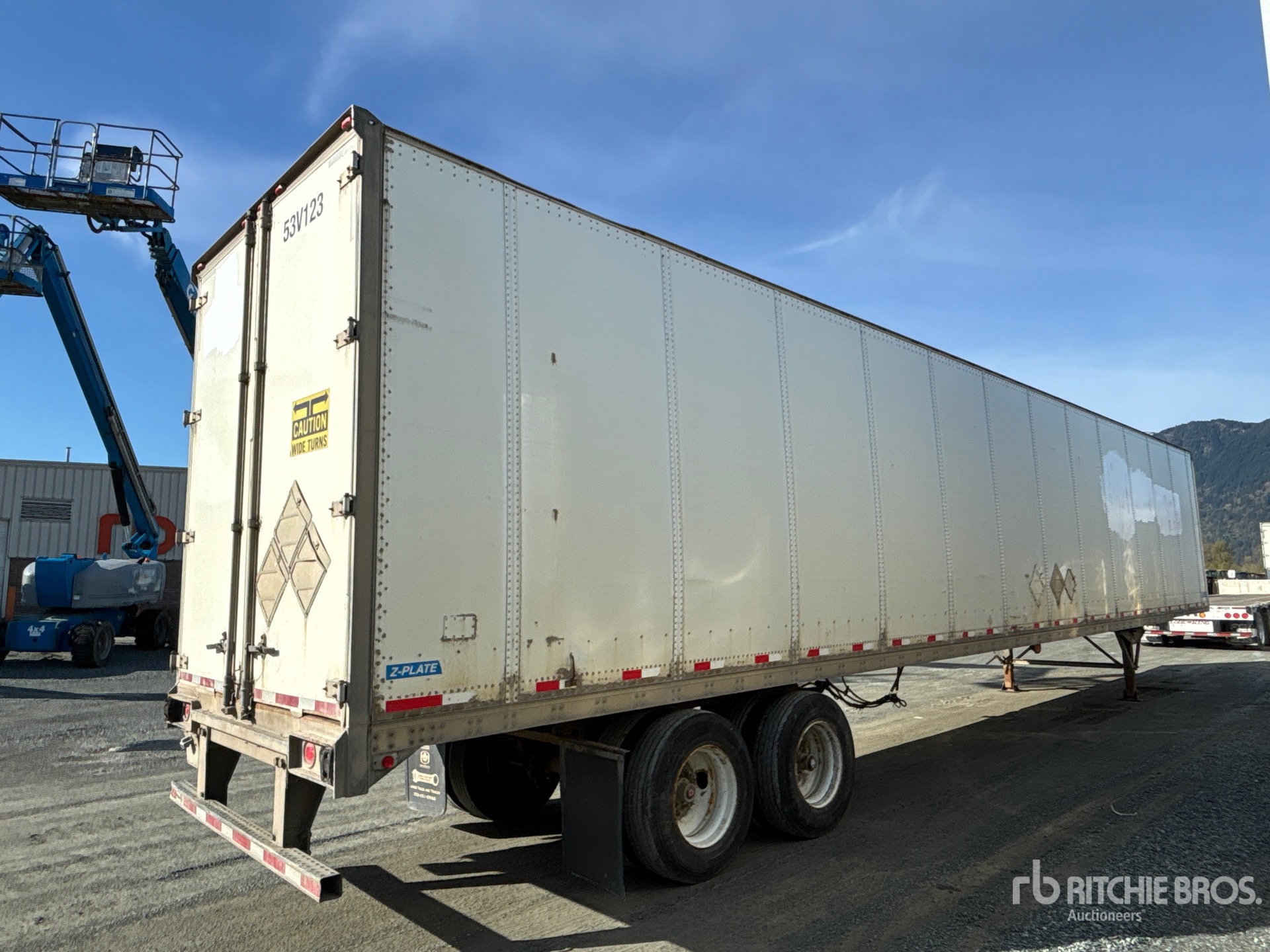 General Appearance with Picture, Right Rear Corner