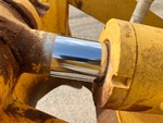 Hydraulics with Ripper Cylinders