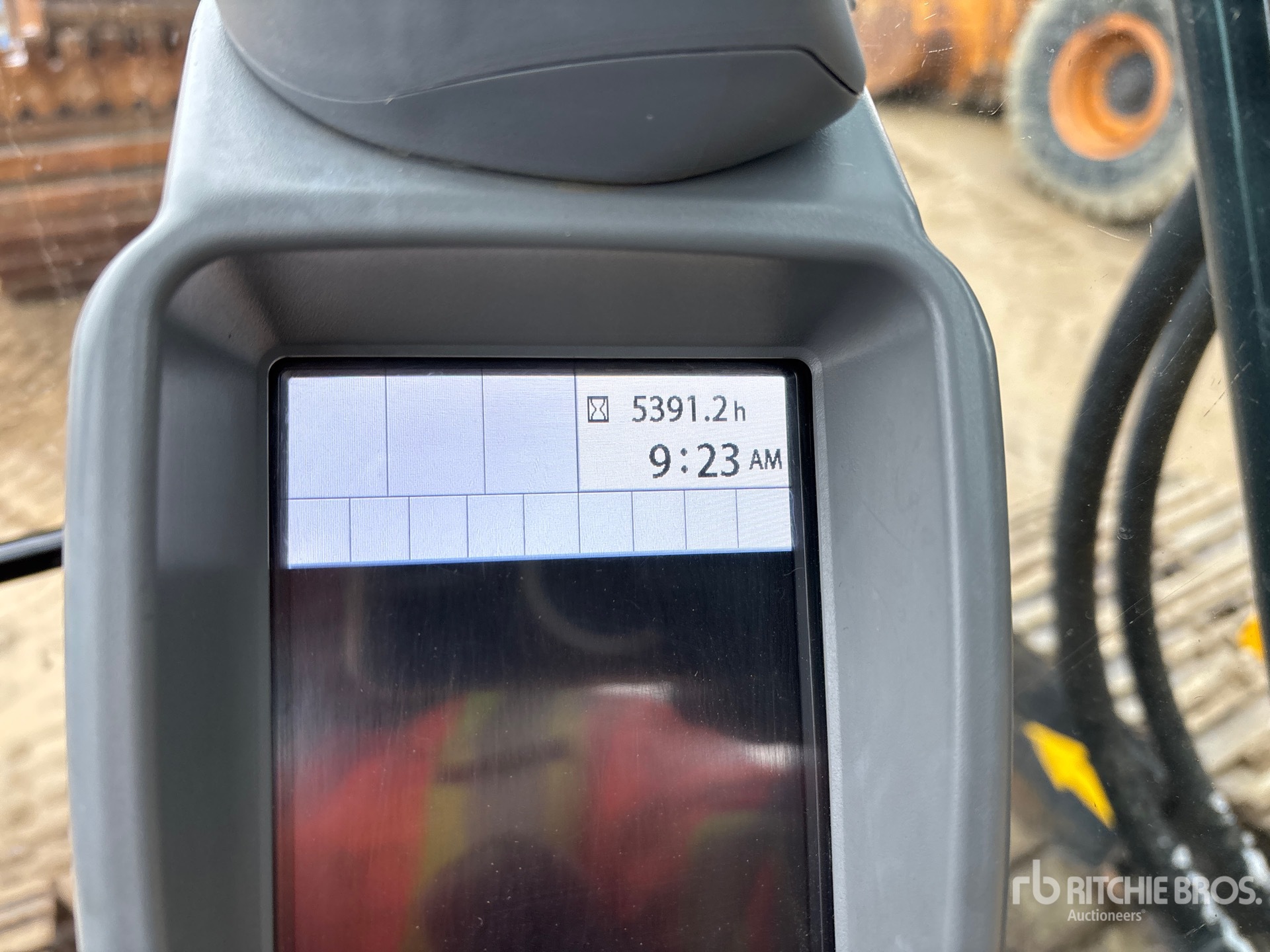 General Appearance with Hour Meter / Odometer