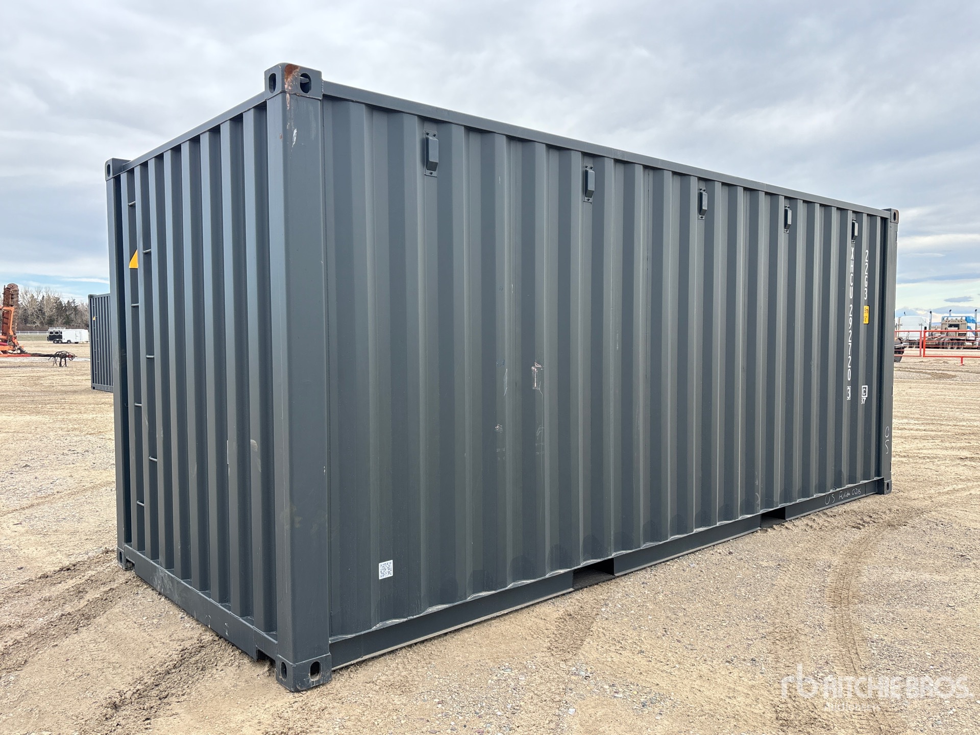 General Appearance with Picture, Right Rear Corner