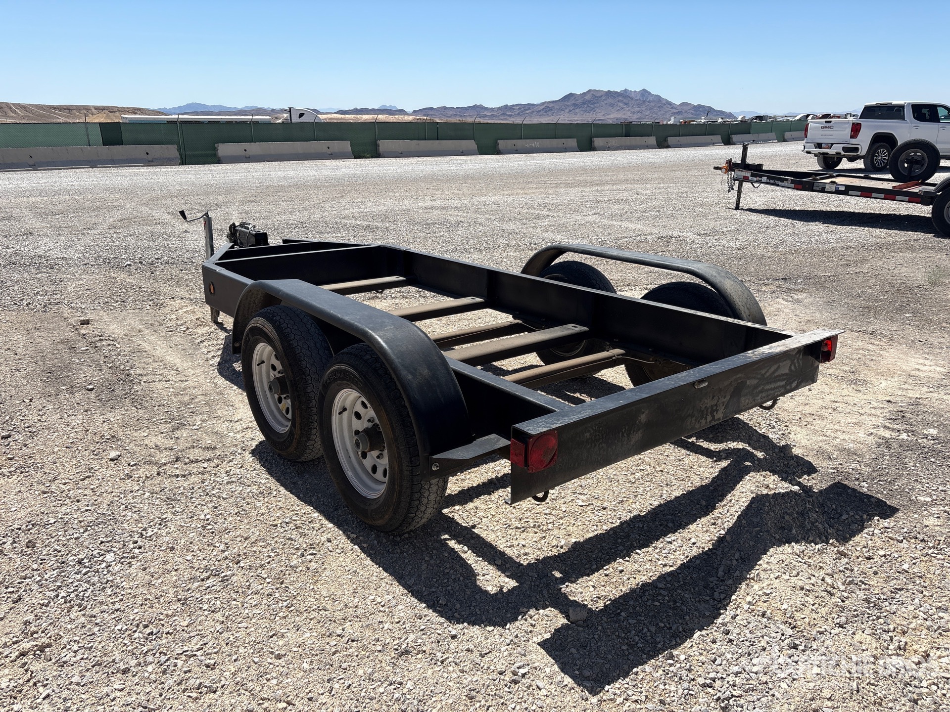 General Appearance with Imagen: esquina trasera izquierda