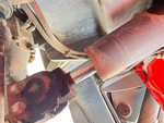 Hydraulics with Frame Leveling Cylinders
