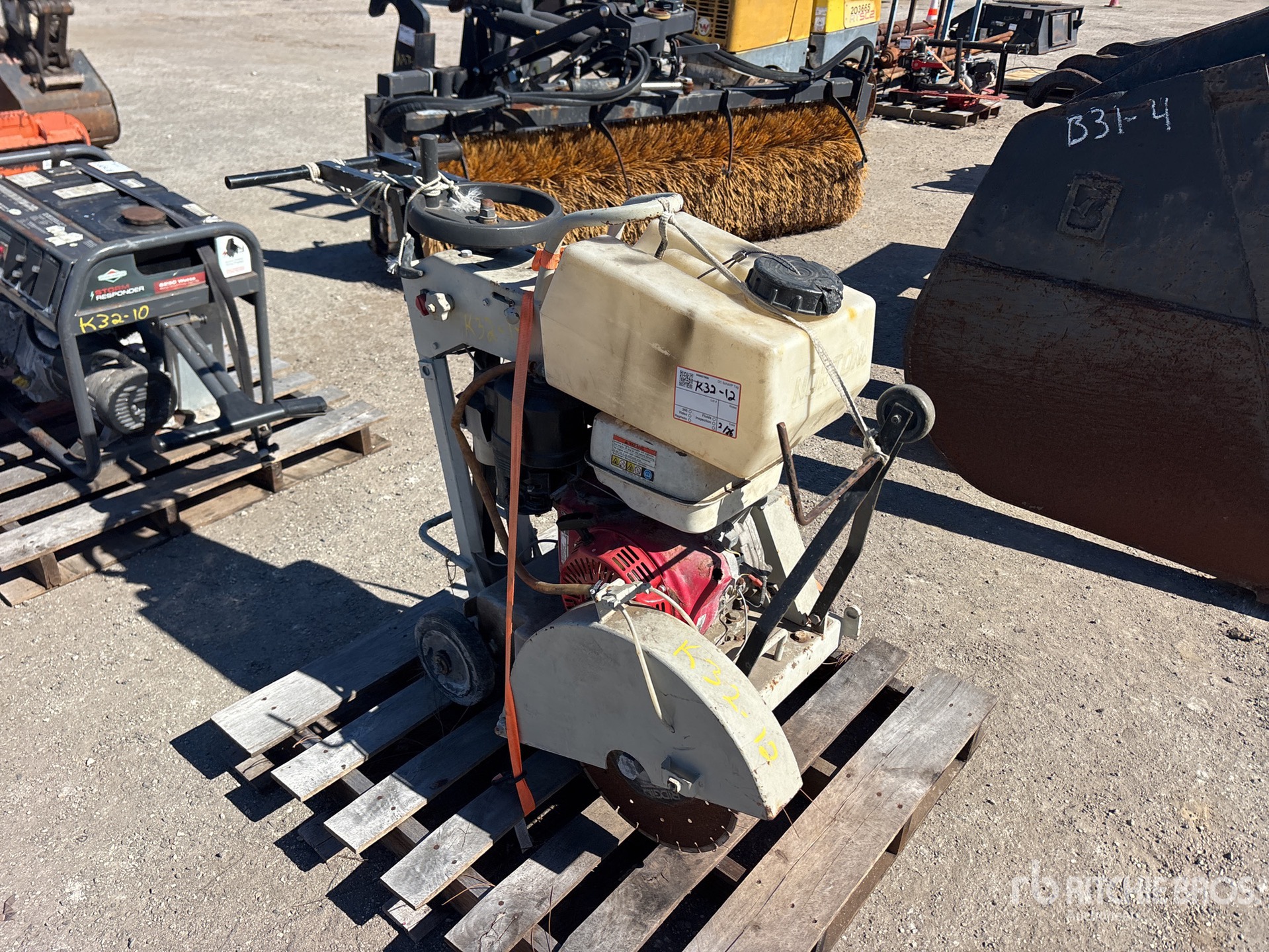 General Appearance with Imagen: esquina delantera derecha