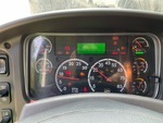 v2 Control Station - Truck Dual Operator with Spie luminose del motore