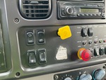 v2 Control Station - Truck Dual Operator with Controllo freni