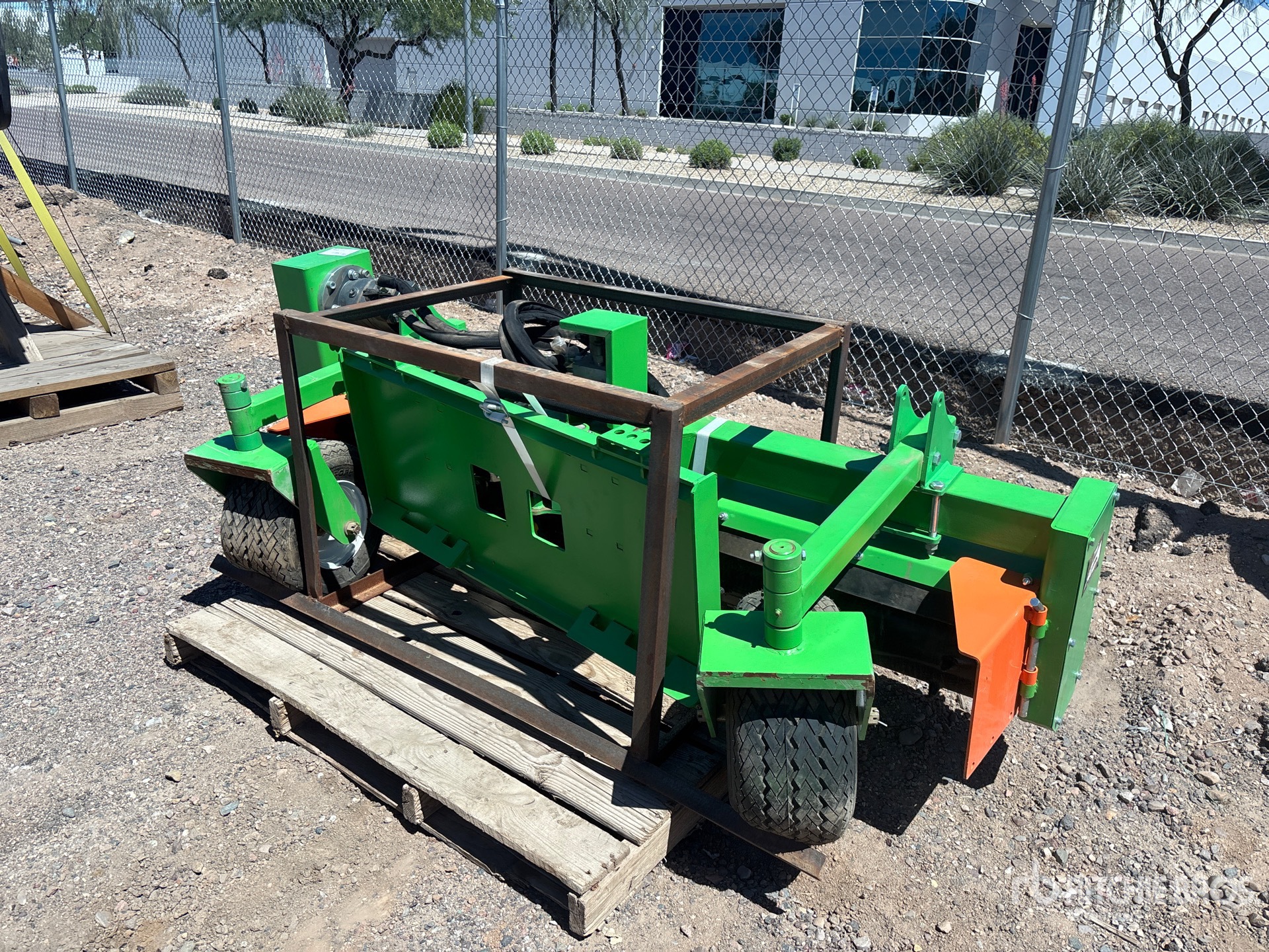 General Appearance with Picture, Left Front Corner