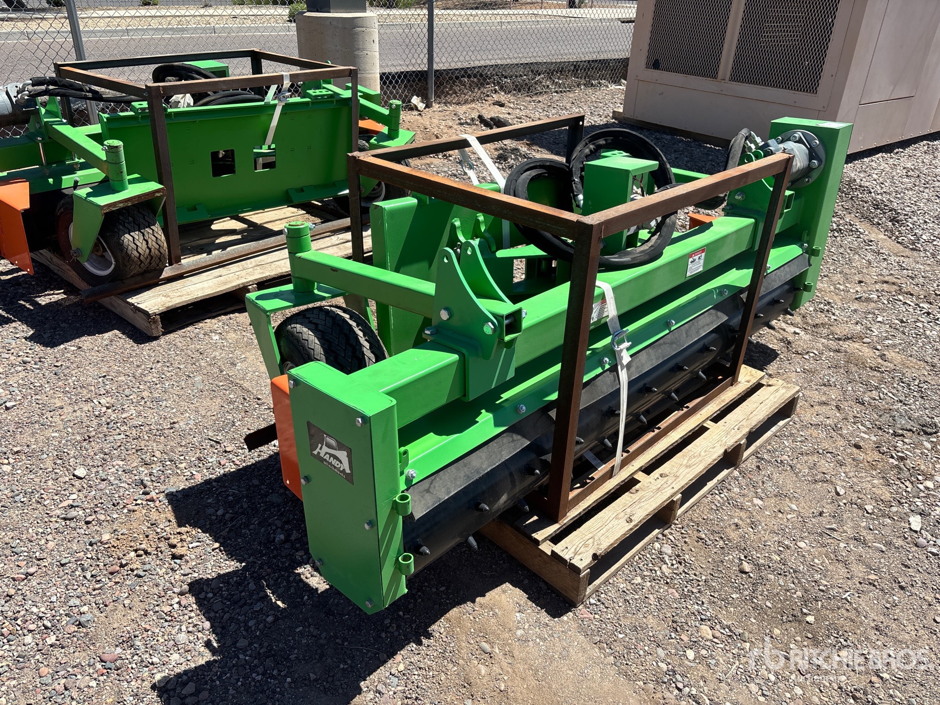 General Appearance with Picture, Right Front Corner