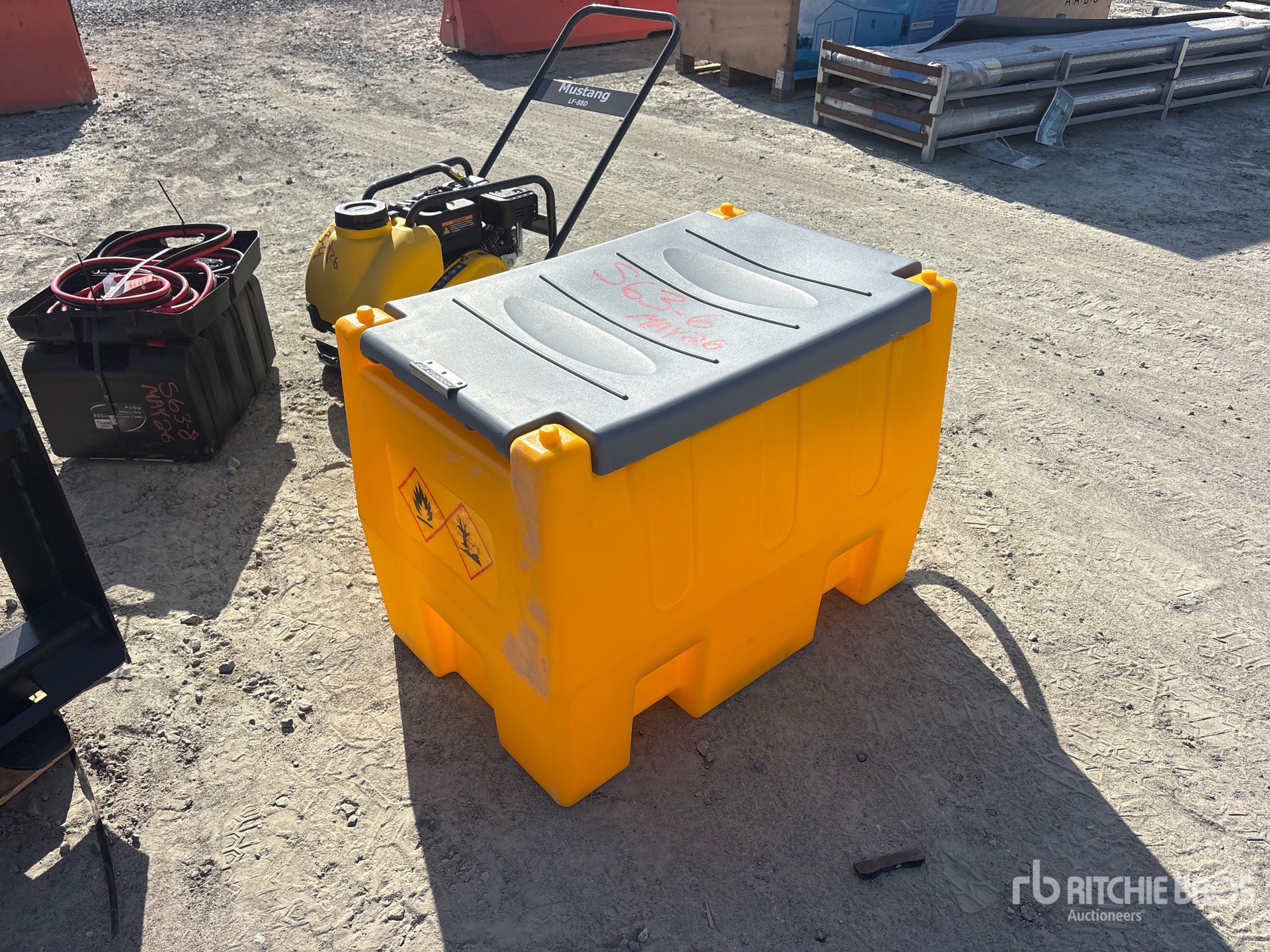 General Appearance with Imagen: esquina trasera derecha