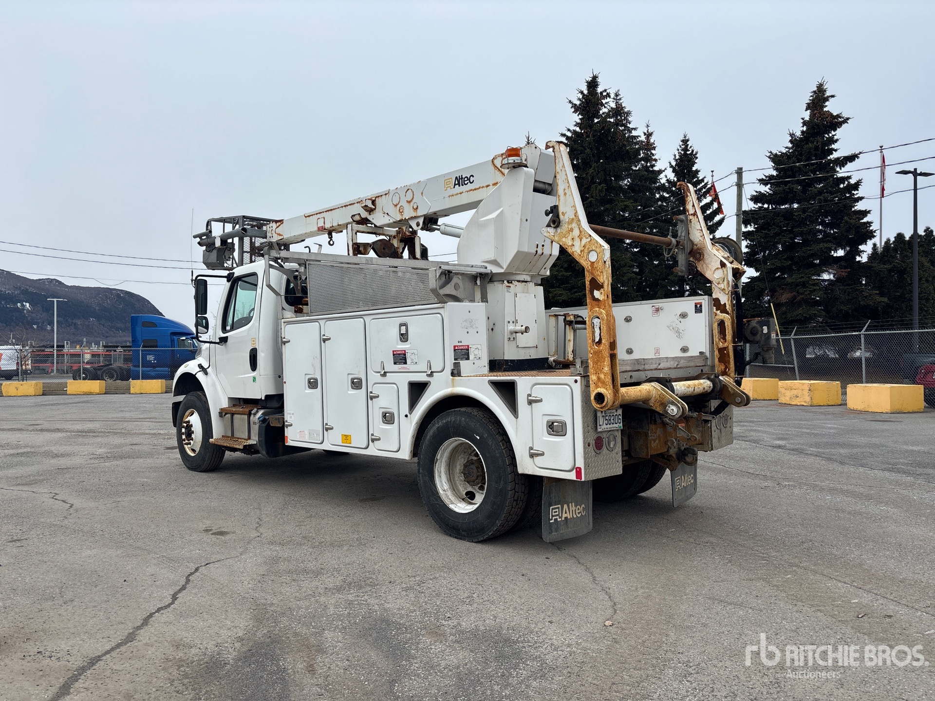 General Appearance with Image, coin arrière gauche