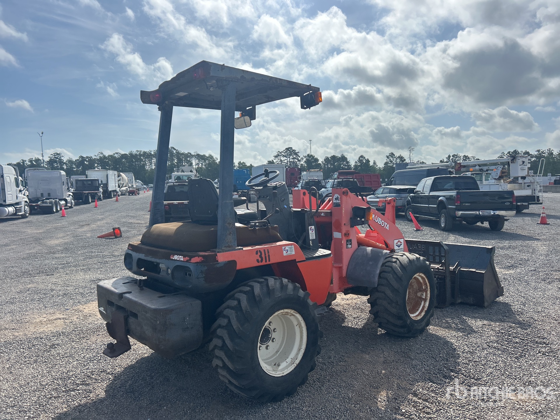 General Appearance with Picture, Right Rear Corner