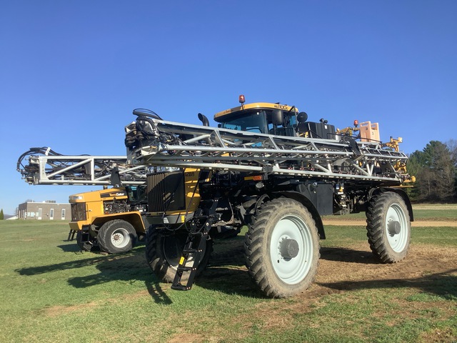 2019 Rogator RG1100C 120 ft 4x4 High Clearance Self-Propelled Sprayer