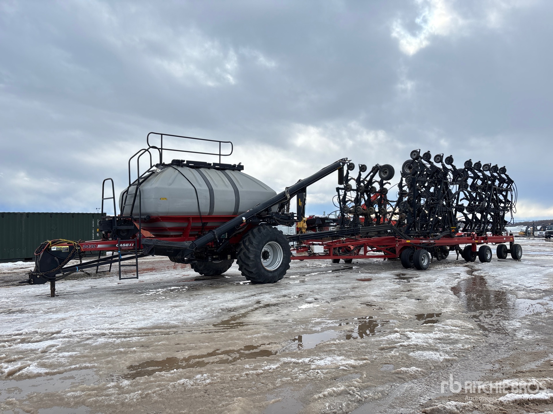 General Appearance with Featured Photo