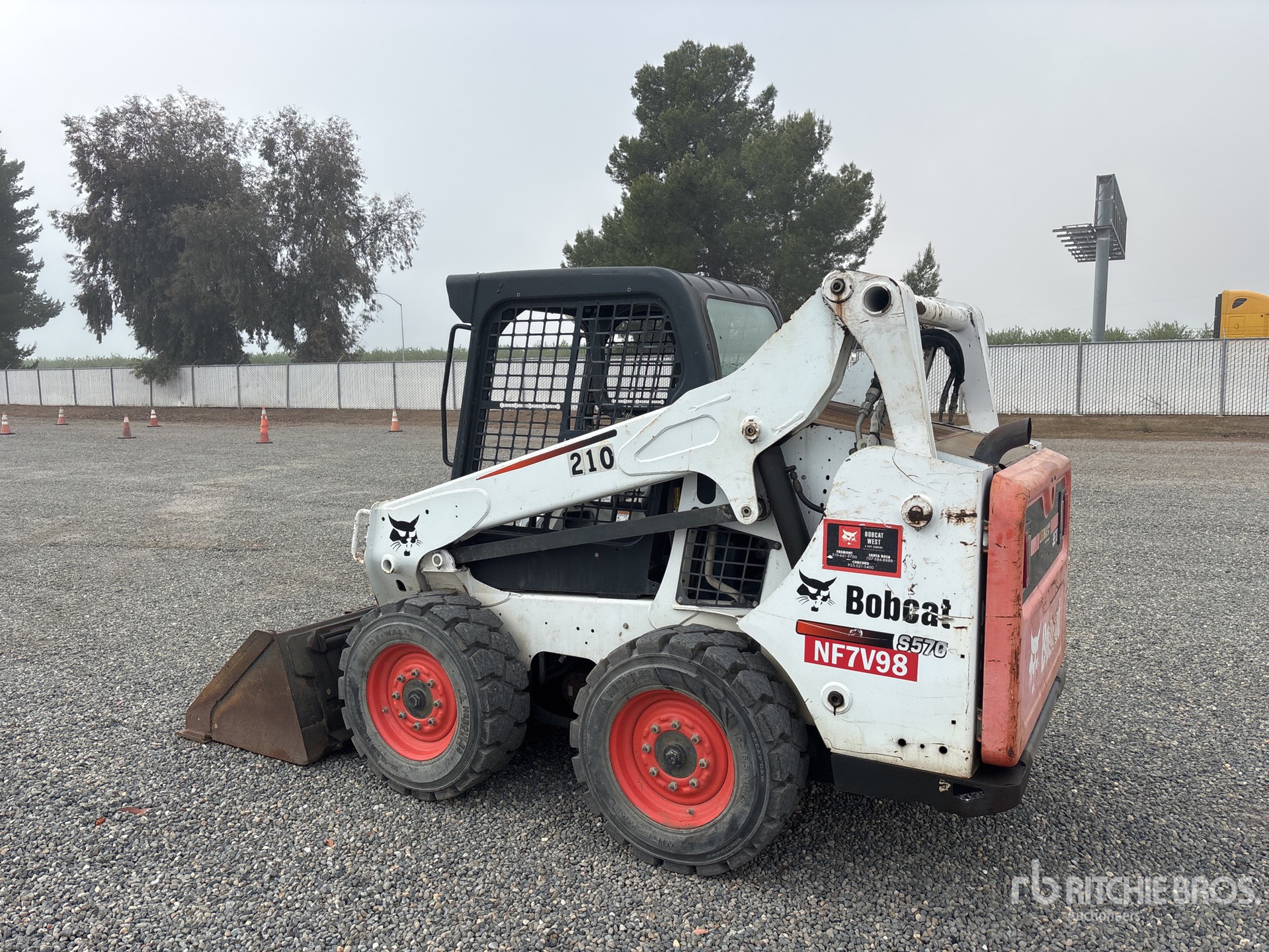 General Appearance with Picture, Left Rear Corner