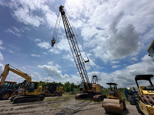 American 5300 Lattice-Boom Crawler Crane American 5300 Lattice-Boom Crawler Crane