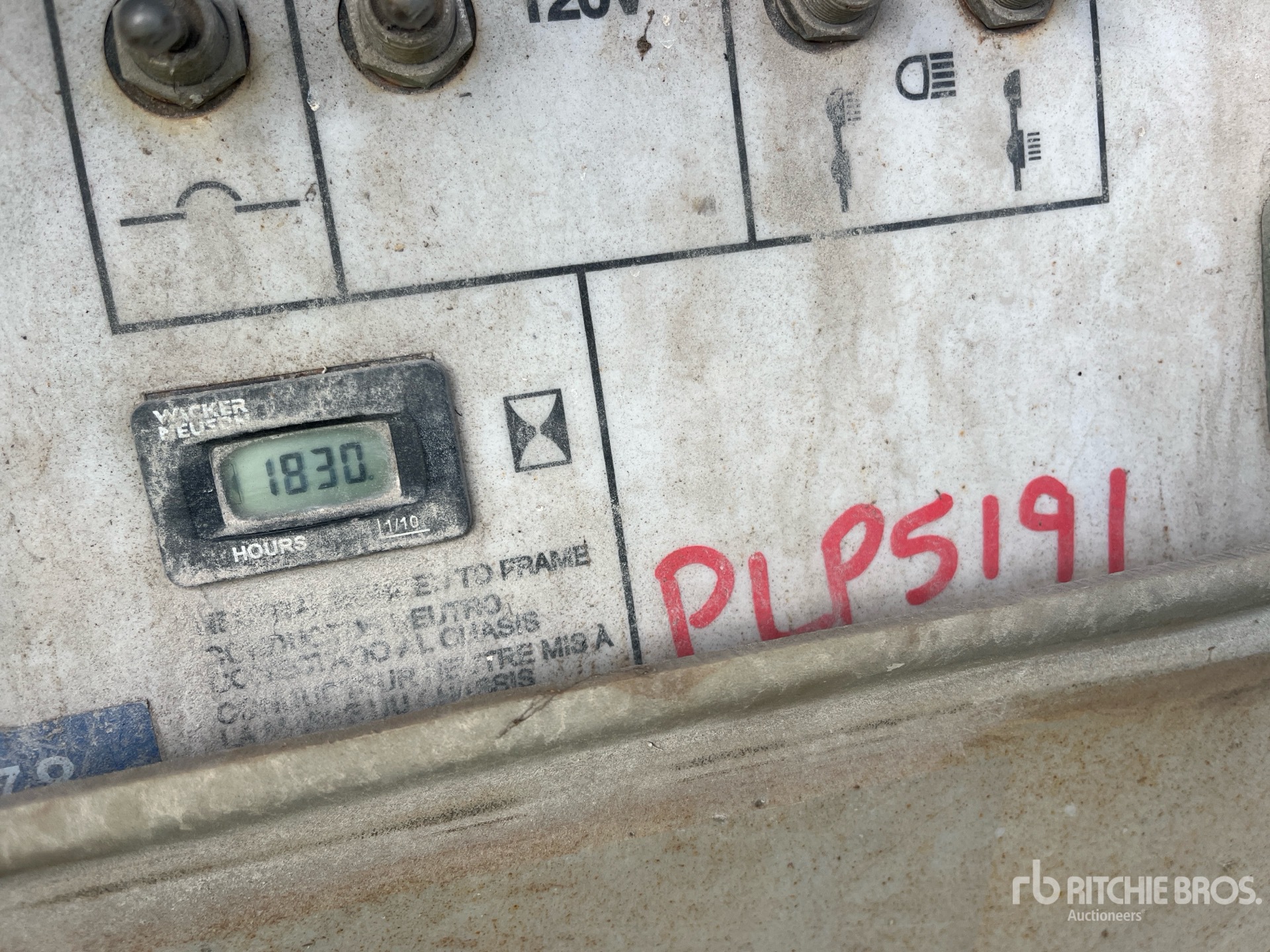 General Appearance with Hour Meter / Odometer