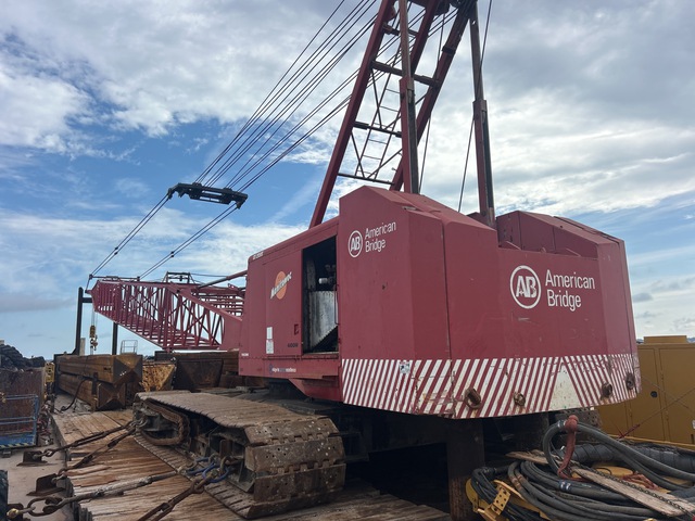 1976 Manitowoc 4100 Series 2 230 ton 230 ton Lattice-Boom Crawler Crane