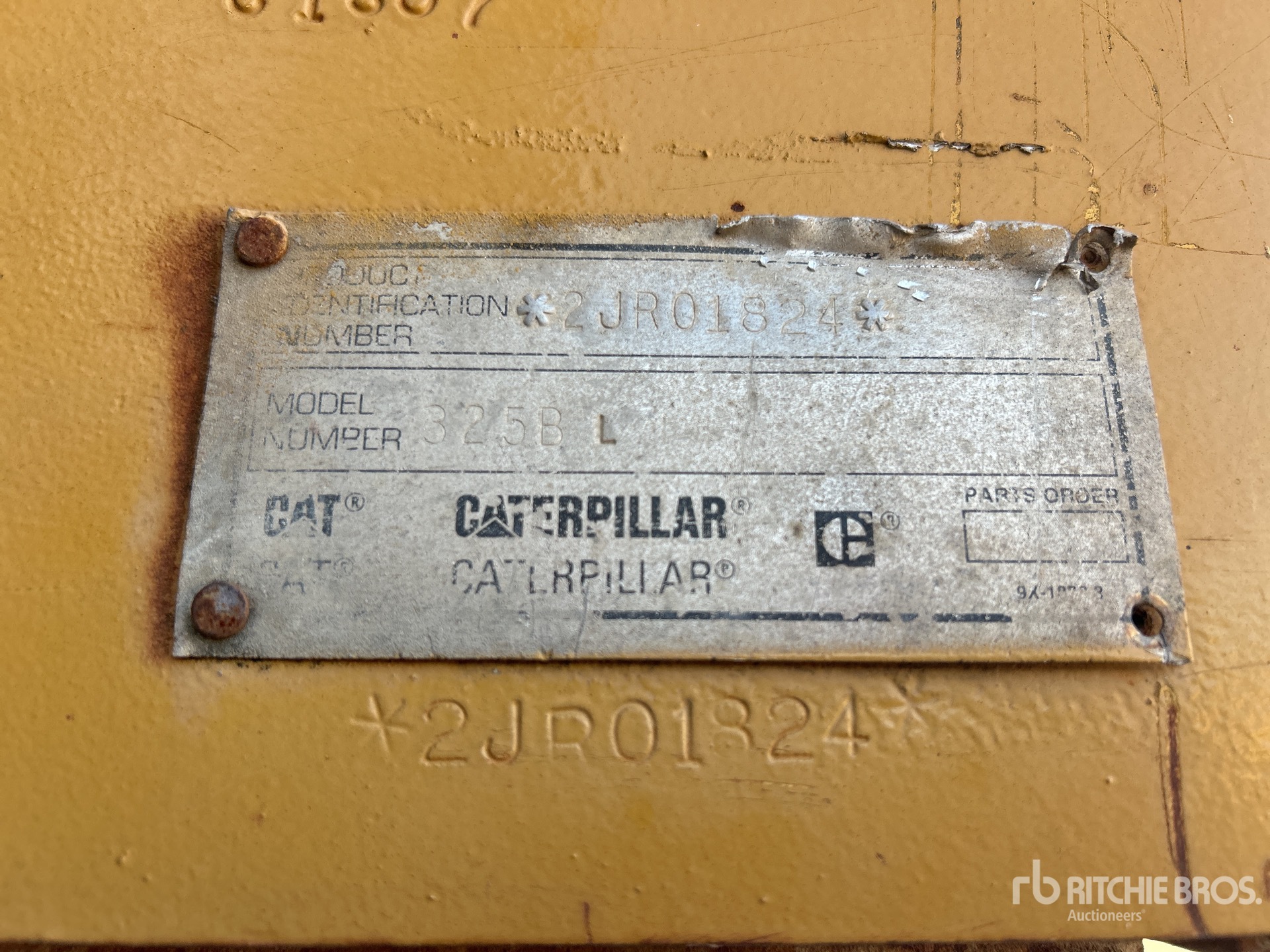 1998 Caterpillar 325B L
