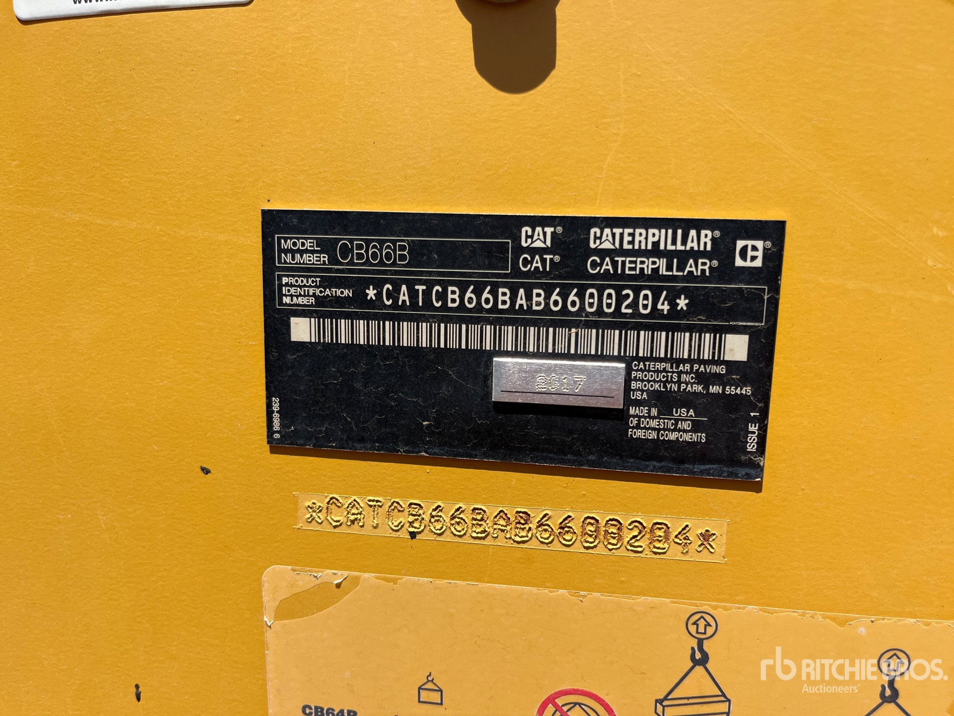 2017 Caterpillar CB66B
