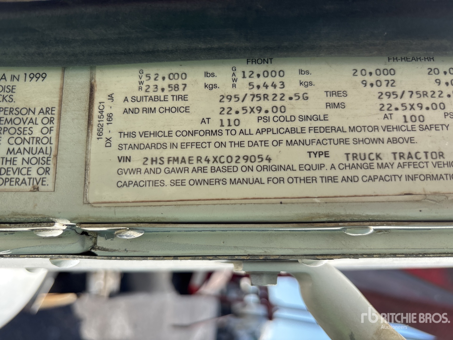 1999 International 9200