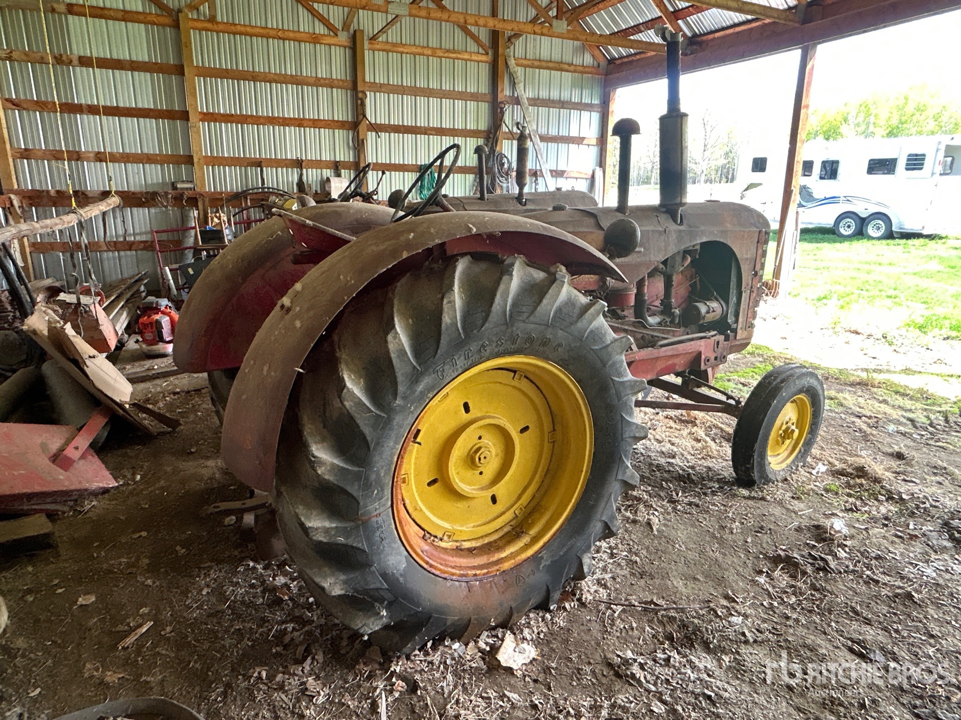 General Appearance with Picture, Right Rear Corner