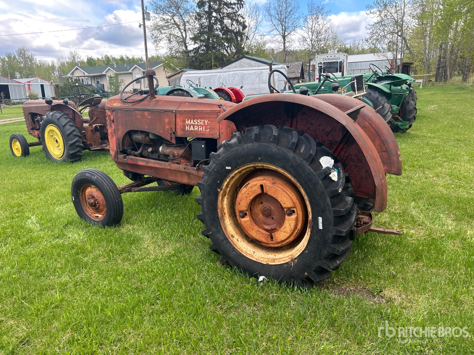 General Appearance with Picture, Left Rear Corner