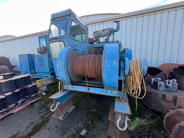 Clyde 15,000 lb Class 5 Double Drum Winch Clyde 15,000 lb Class 5 Double Drum Winch