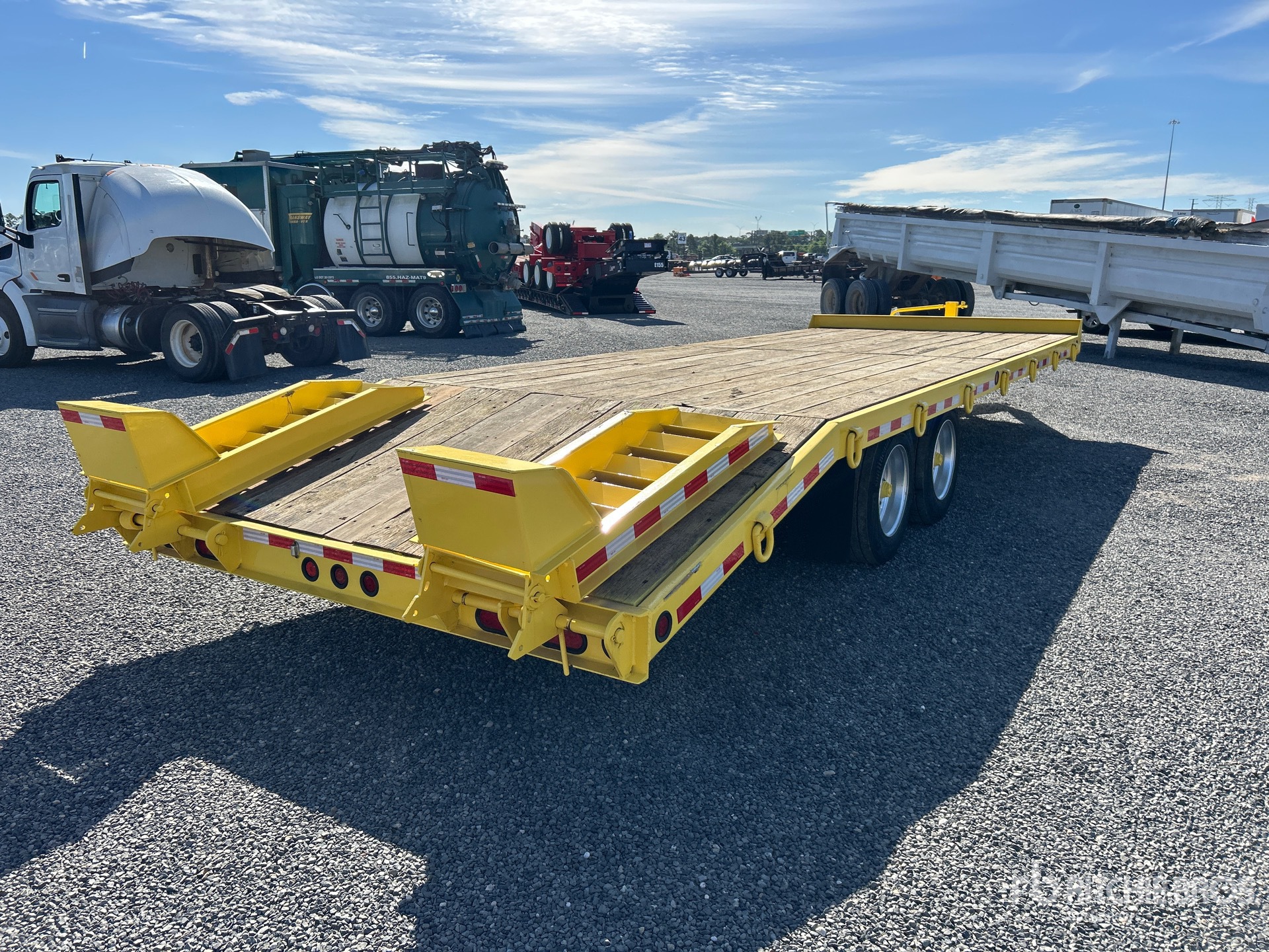 General Appearance with Imagen: esquina trasera derecha