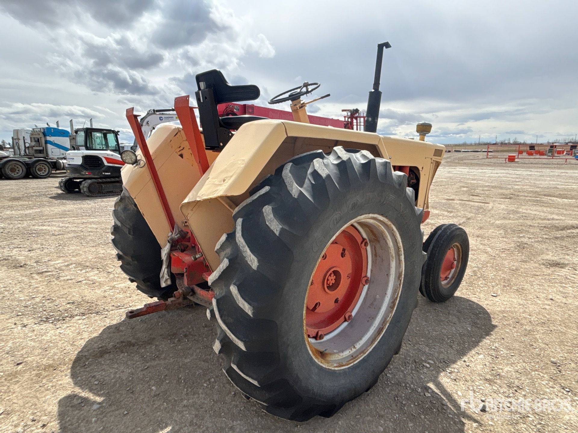 General Appearance with Image, coin arrière droit