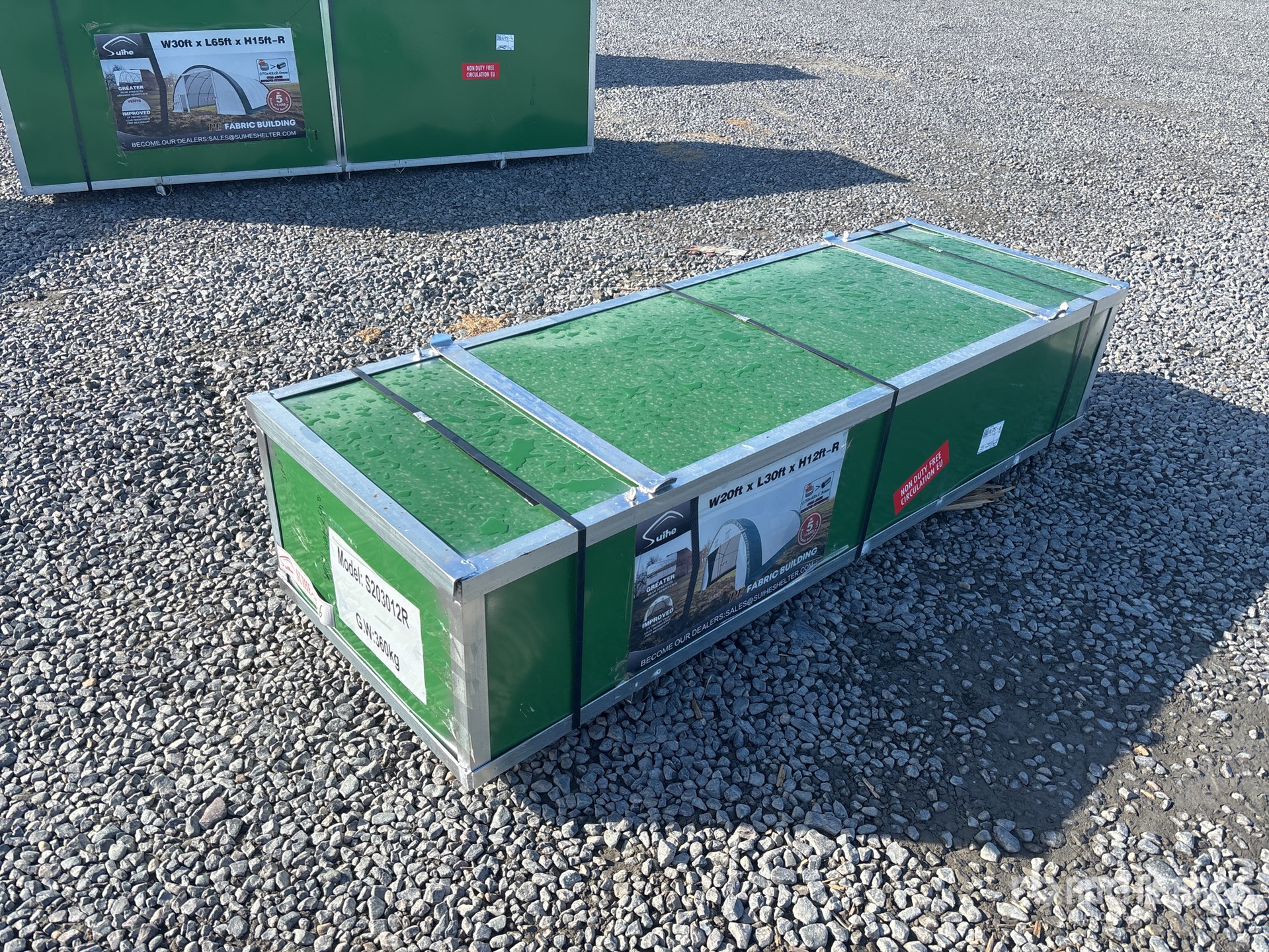 General Appearance with Picture, Right Rear Corner