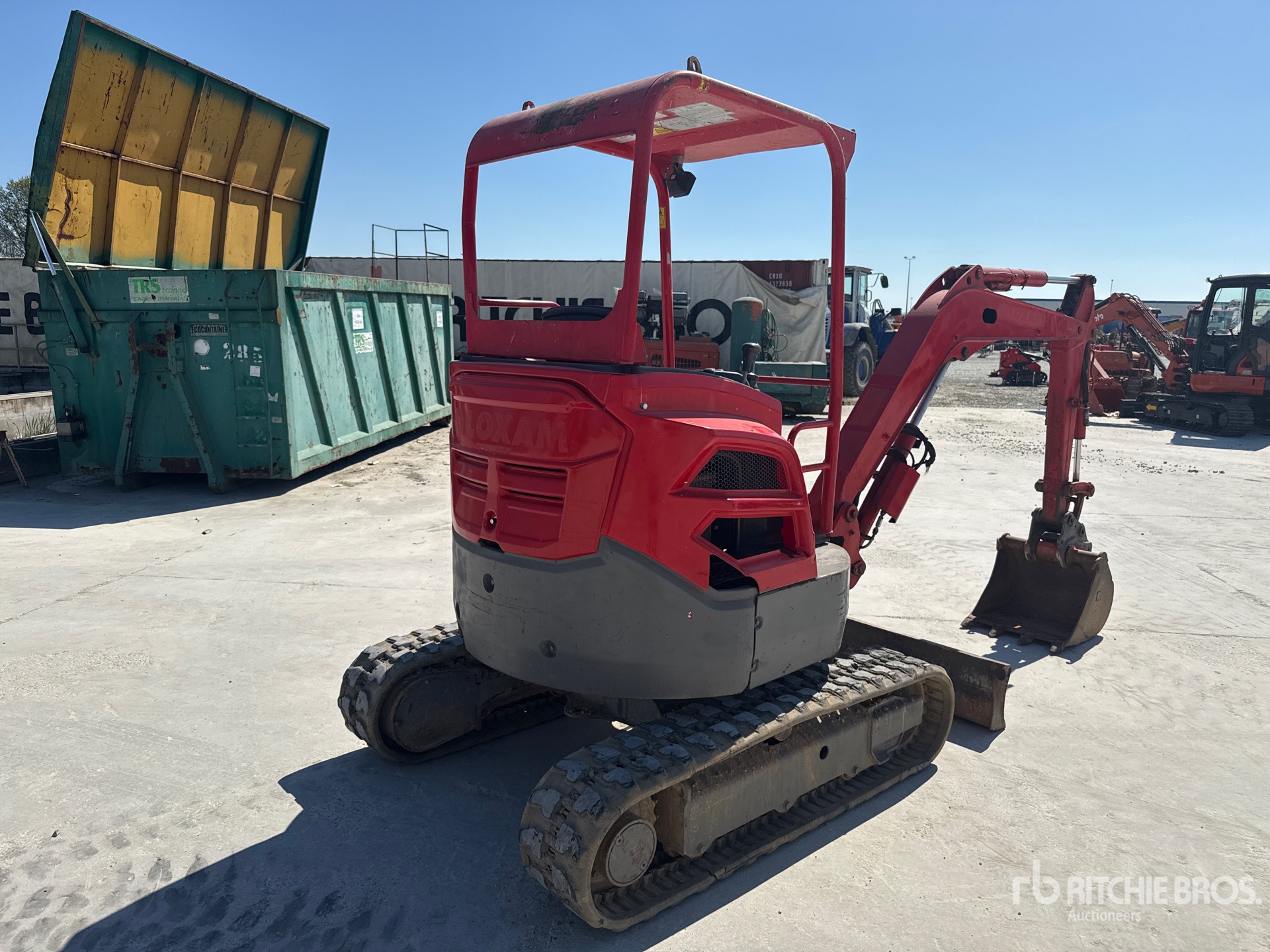 General Appearance with Picture, Right Rear Corner