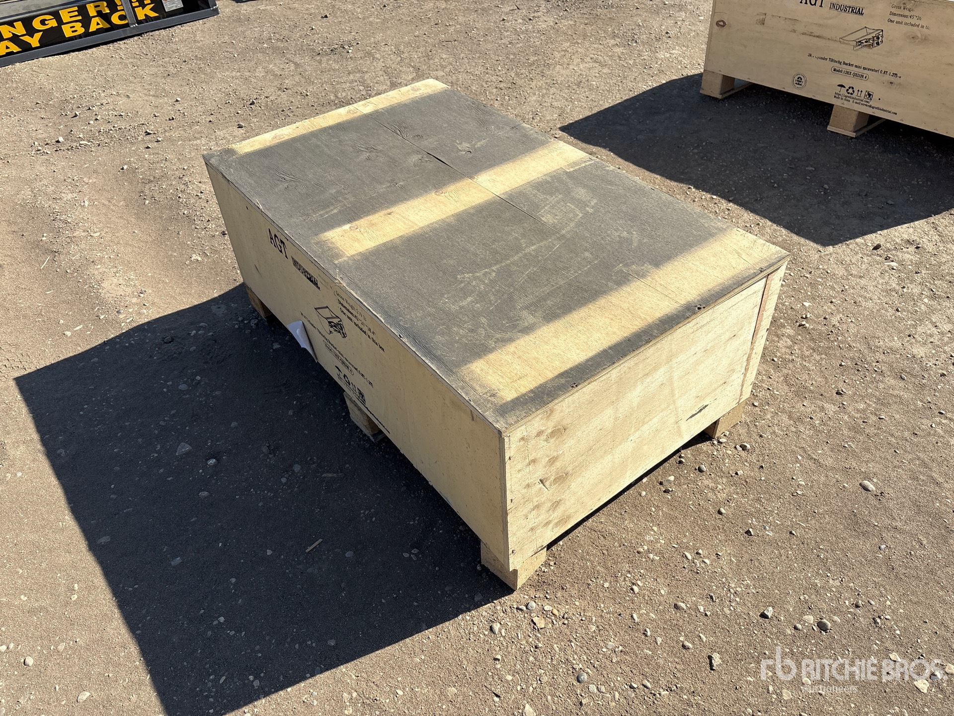 General Appearance with Imagen: esquina trasera derecha