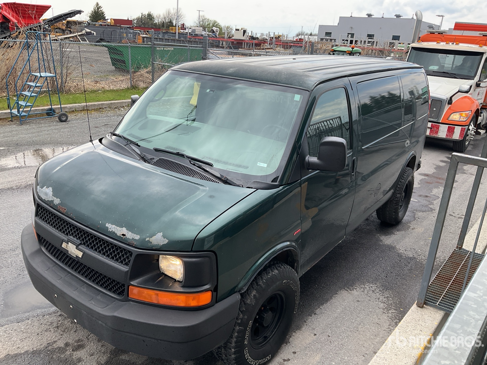 Photo of a 2007 Chevrolet EXPRESS 1500