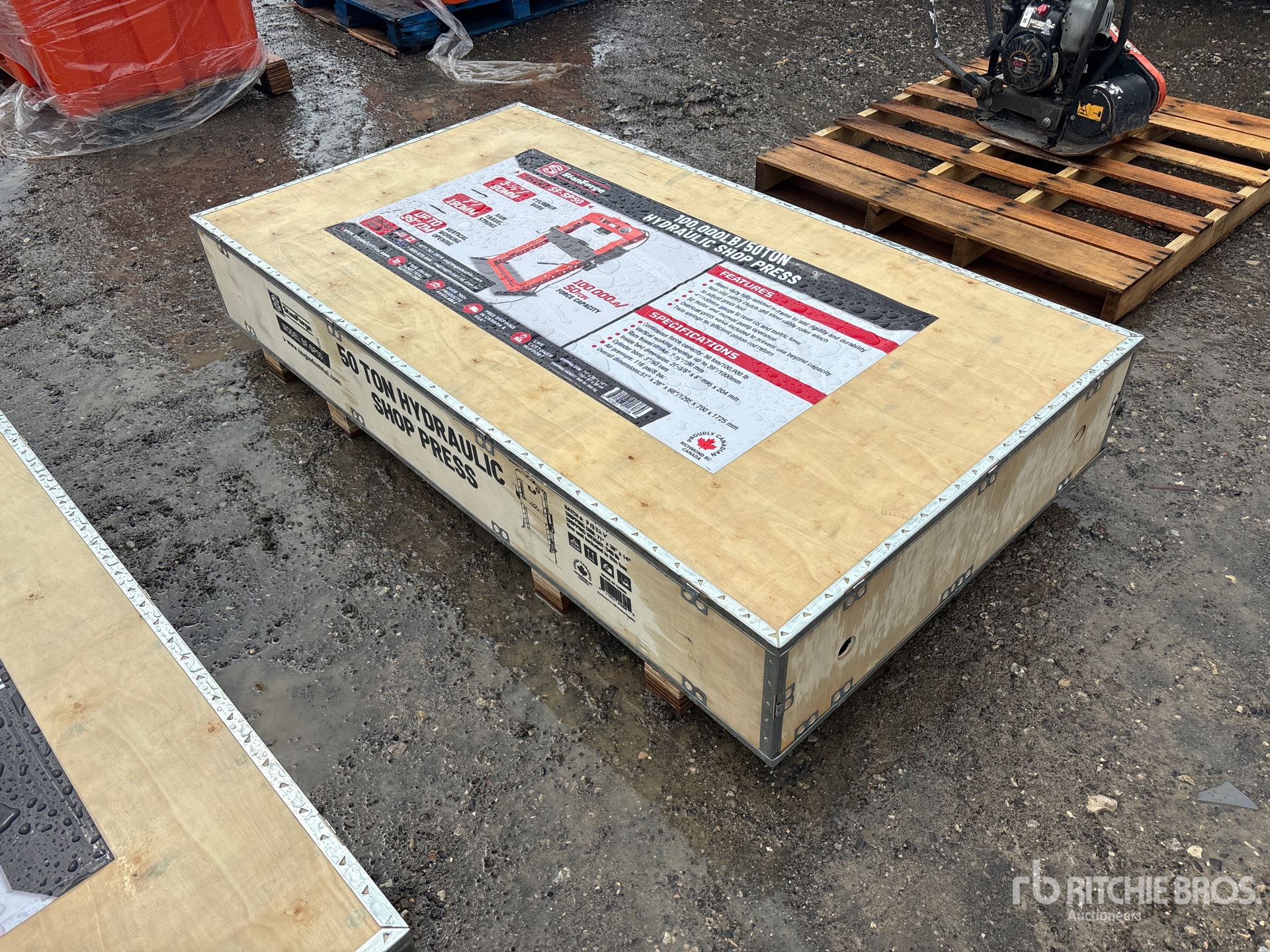 General Appearance with Picture, Right Front Corner