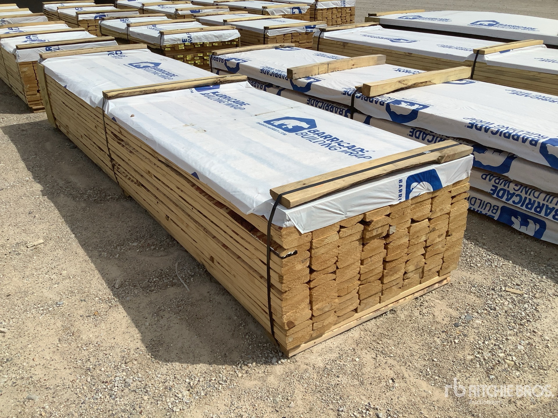 General Appearance with Foto, angolo anteriore sinistro