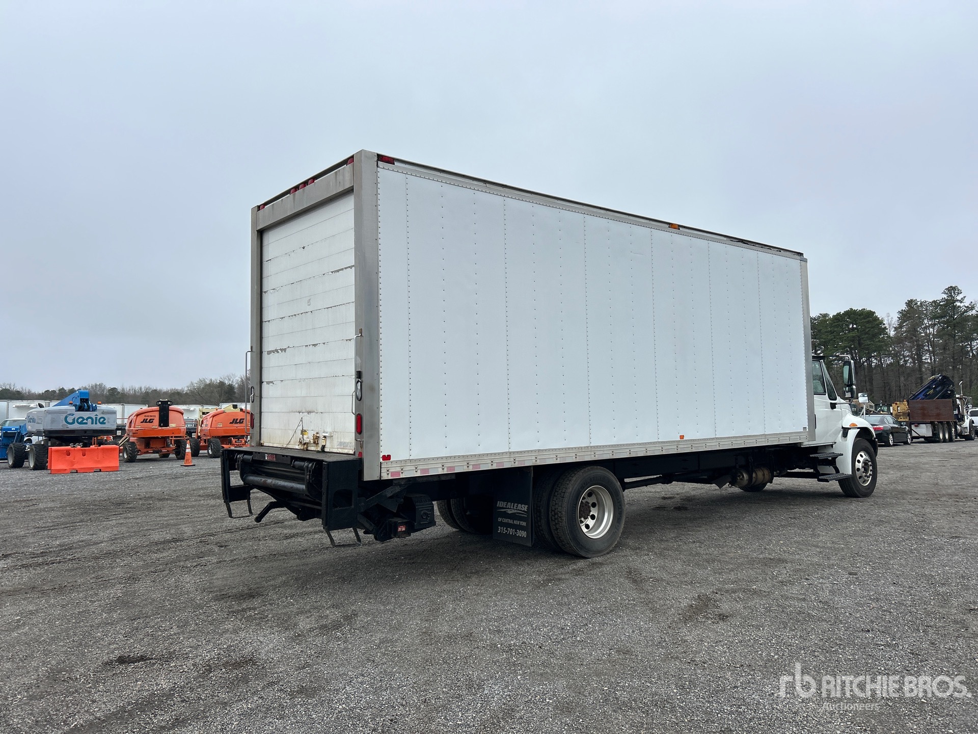 General Appearance with Imagen: esquina trasera derecha