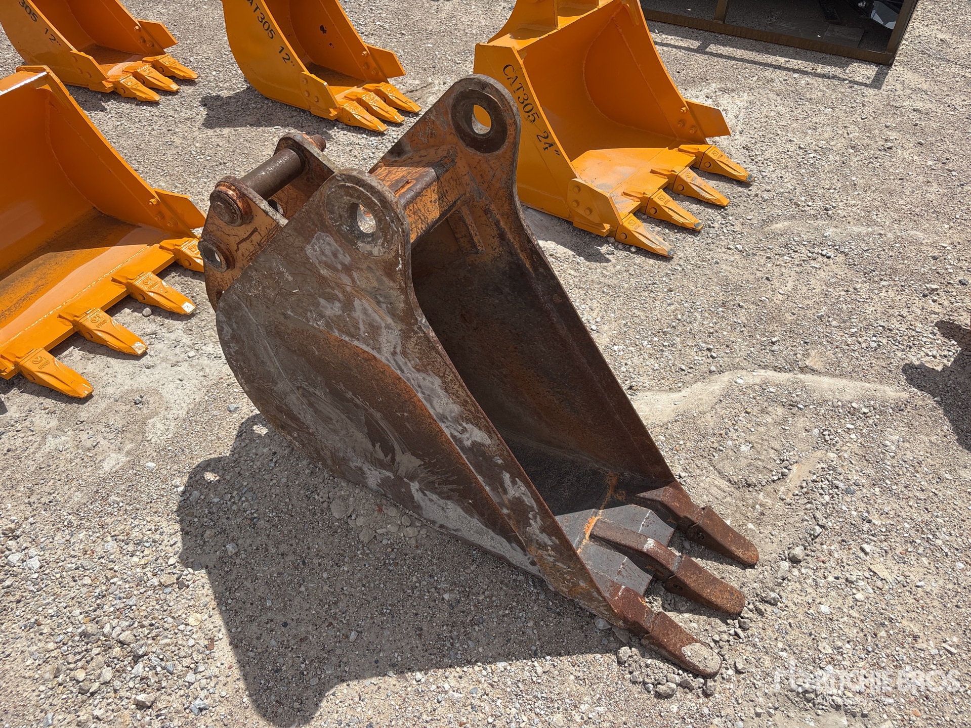 General Appearance with Image, coin avant droit