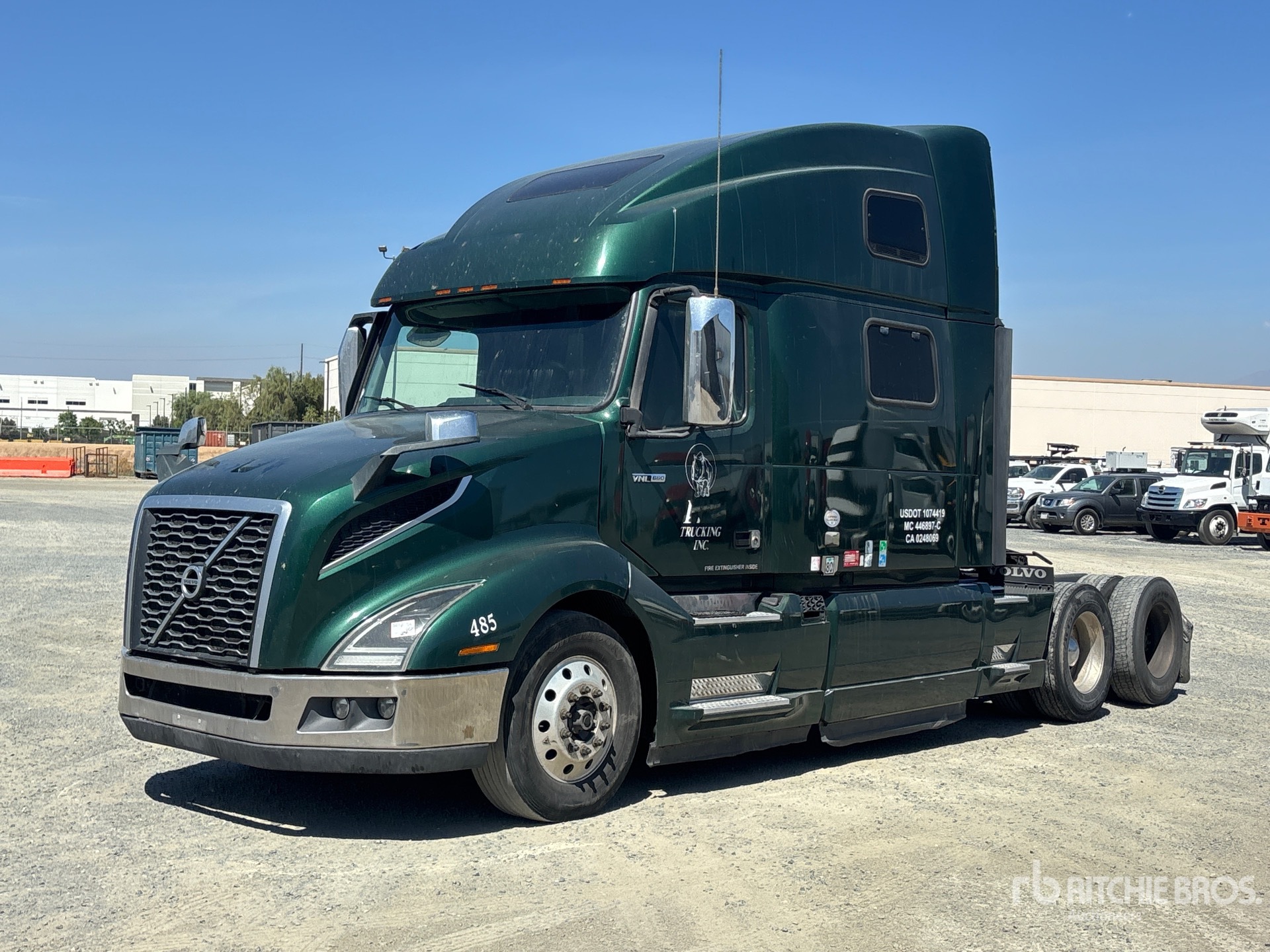 General Appearance with Picture, Left Front Corner