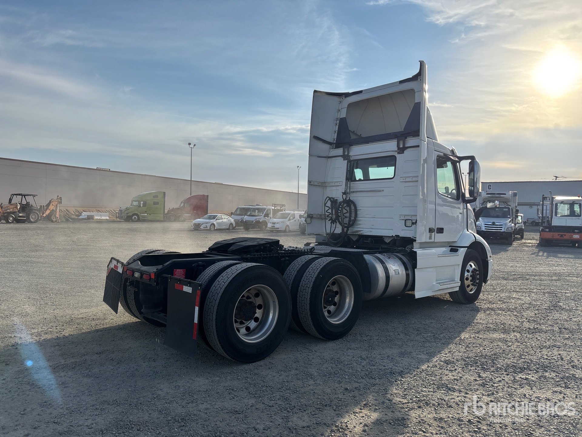 General Appearance with Imagen: esquina trasera derecha