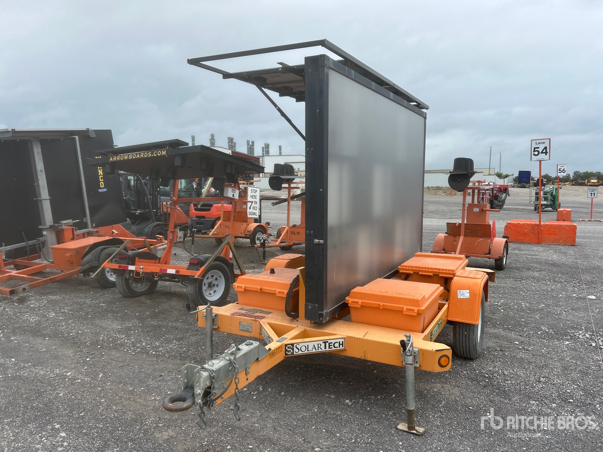 General Appearance with Picture, Left Front Corner