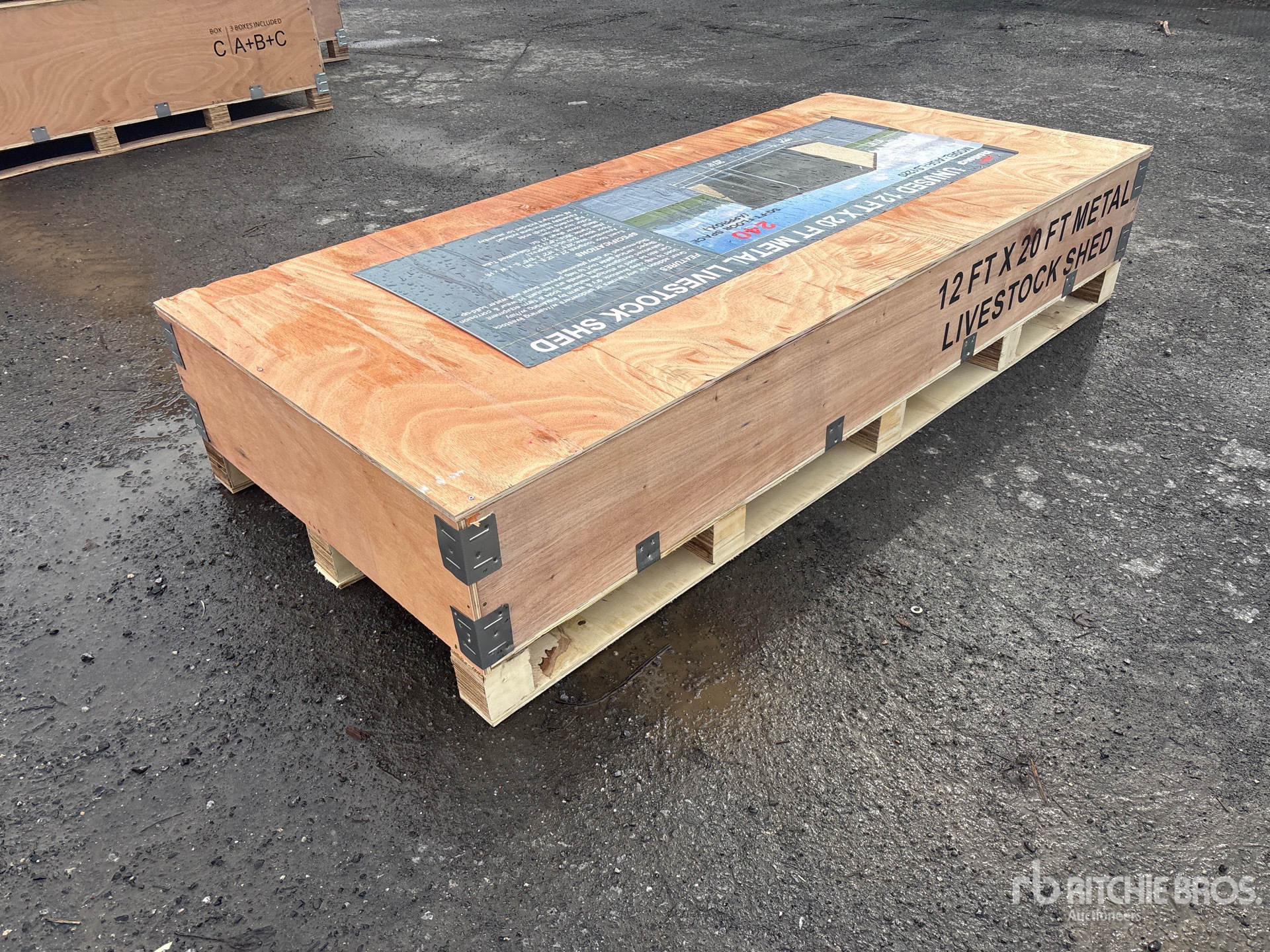 General Appearance with Picture, Left Rear Corner